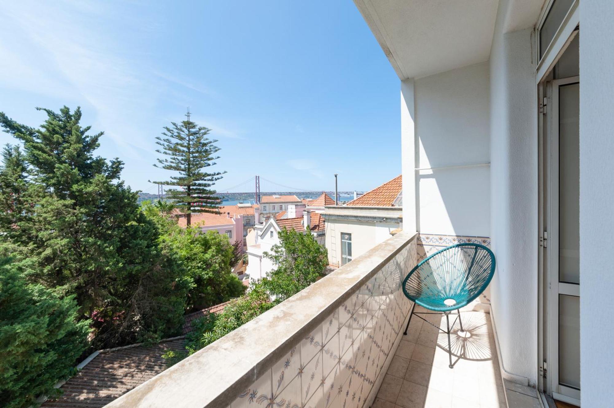 Cheese & Wine Lapa Hotel Lisbon Luaran gambar